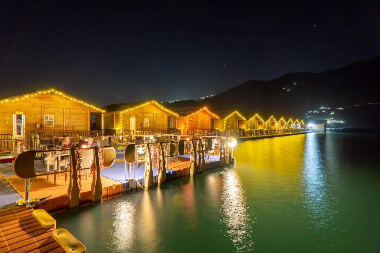 Le Roi Floating Huts & Eco Rooms Tehri New Tehri Exterior foto
